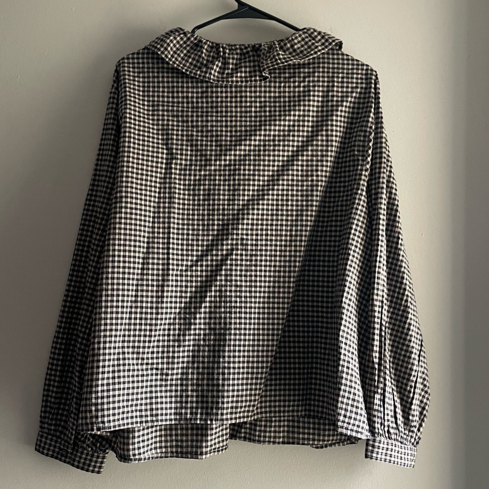 Women’s Old Navy Plaid Ruffle Shirt - Picture 9 of 13